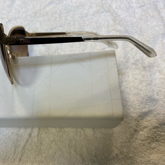 Christian Dior sunglasses - Picture 1 of 5